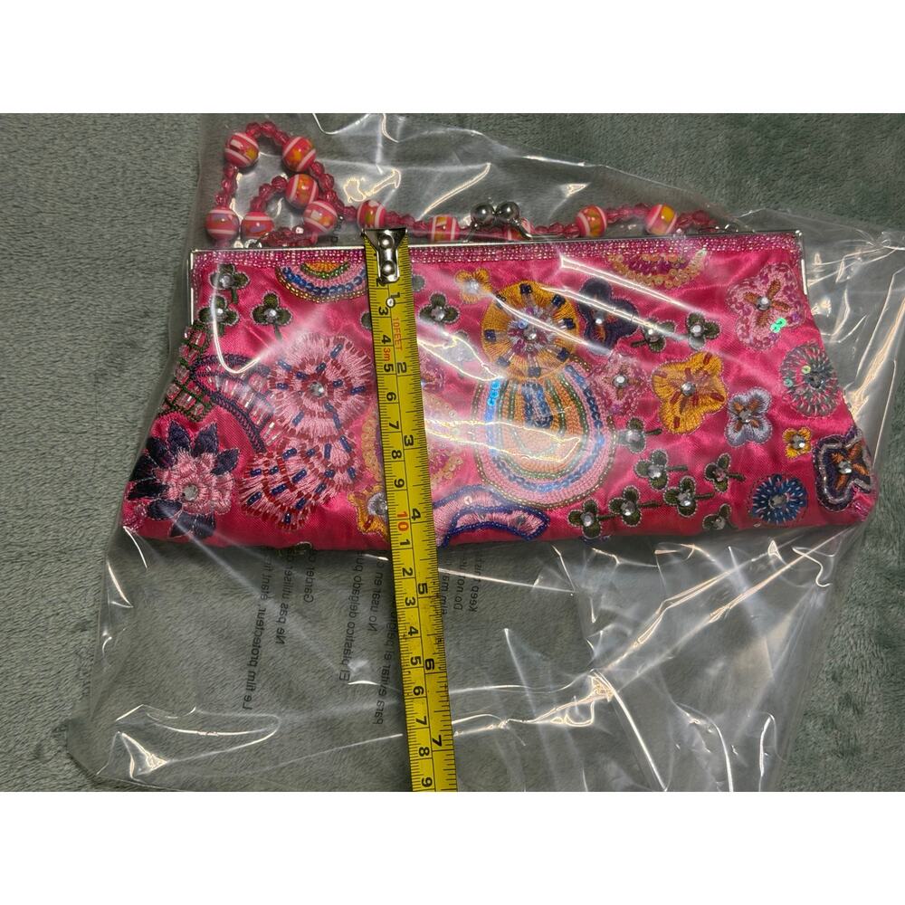 Pink Embroidered Satin Clutch Evening Bag Kiss Lock Boho Festival Statement Bag - Picture 9 of 11